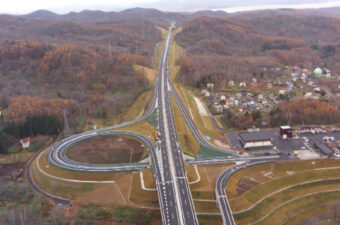 北海道横断自動車道　余市小樽地区施工管理業務